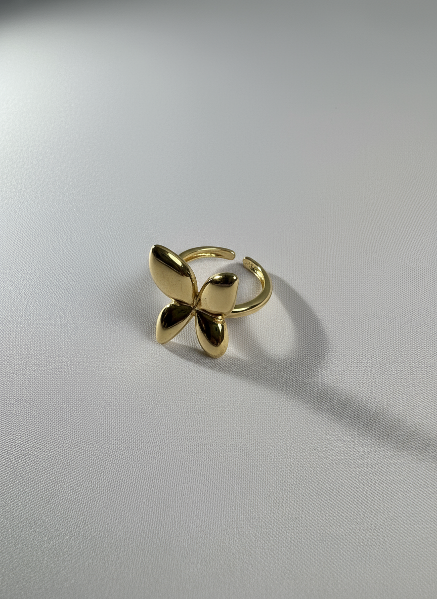 Bague NYRA en acier inoxydable plaqué or