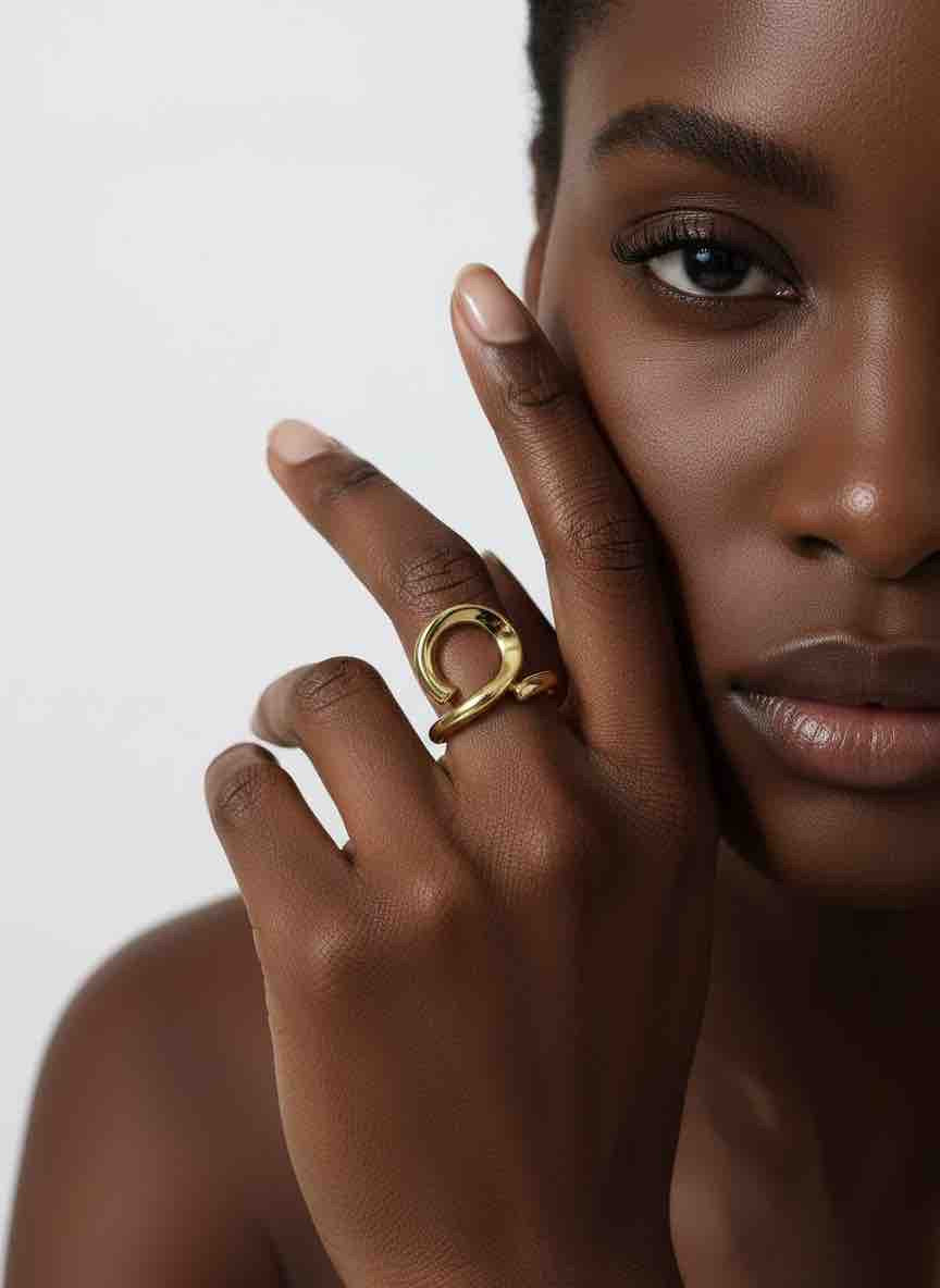 Bague NYSSA  en acier inoxydable plaqué or