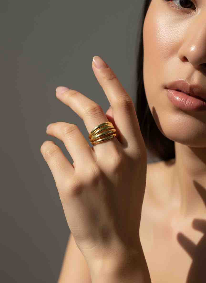 Bague ELVA en acier inoxydable plaqué or