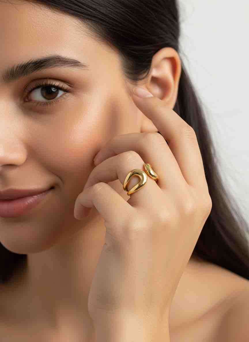 Bague NAÉLA en acier inoxydable plaqué or